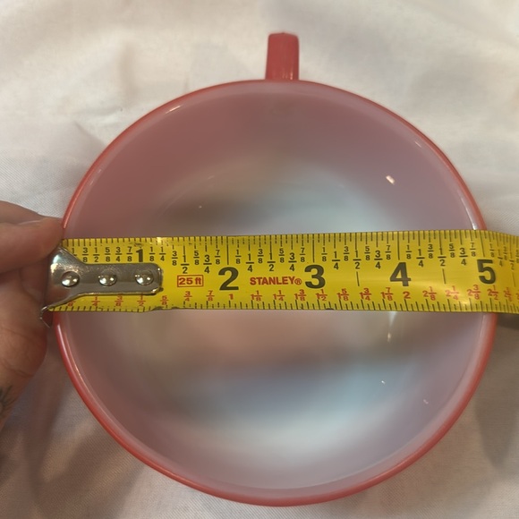 Vibrant Orange and Red Ceramic Cups - Picture 7 of 7